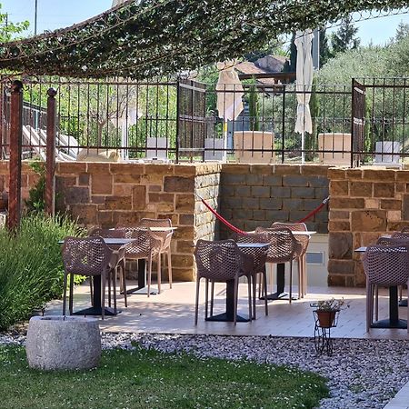 Hotel Stara Sola - Oleander Resort Korte Exterior photo