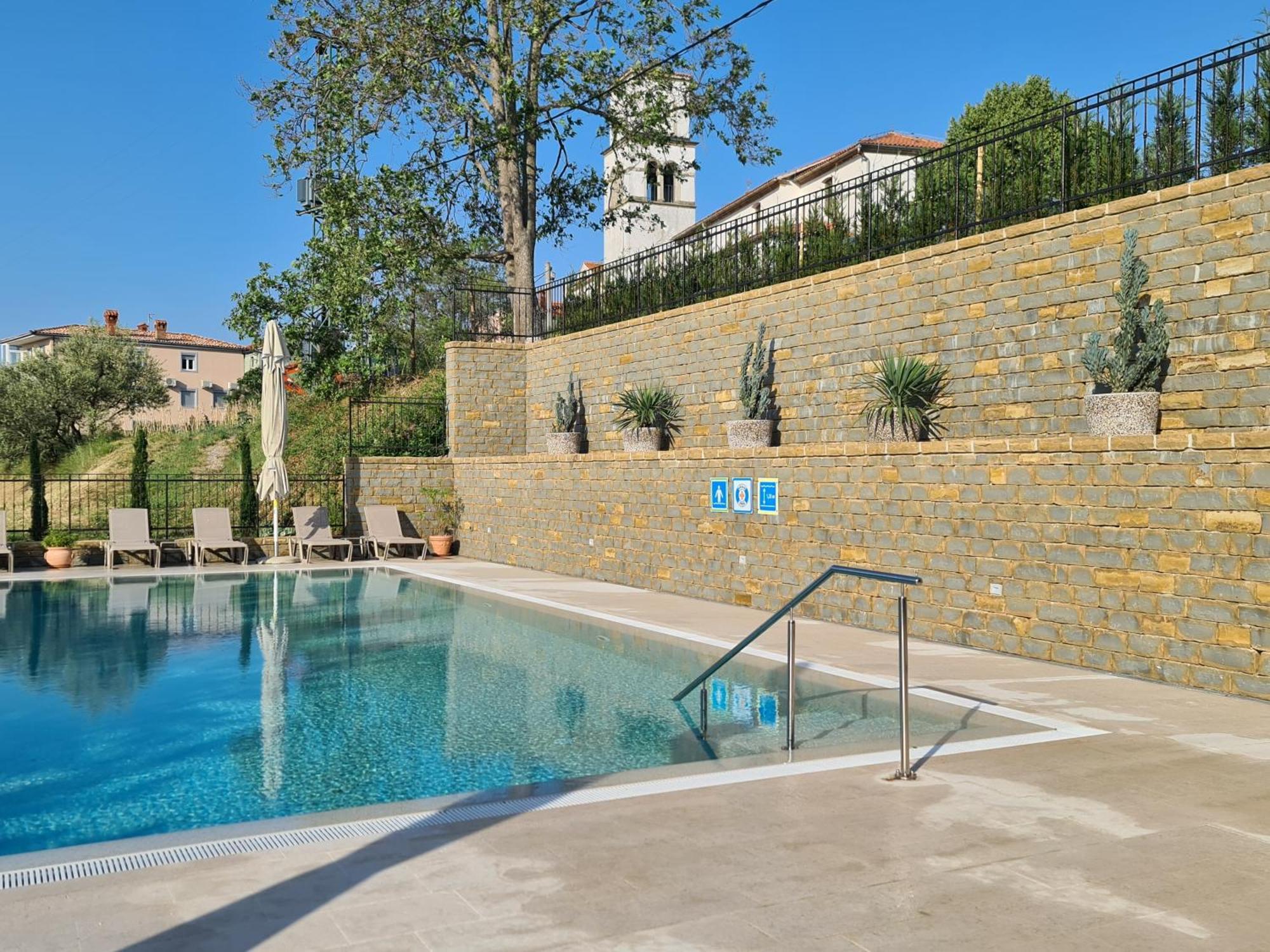 Hotel Stara Sola - Oleander Resort Korte Exterior photo